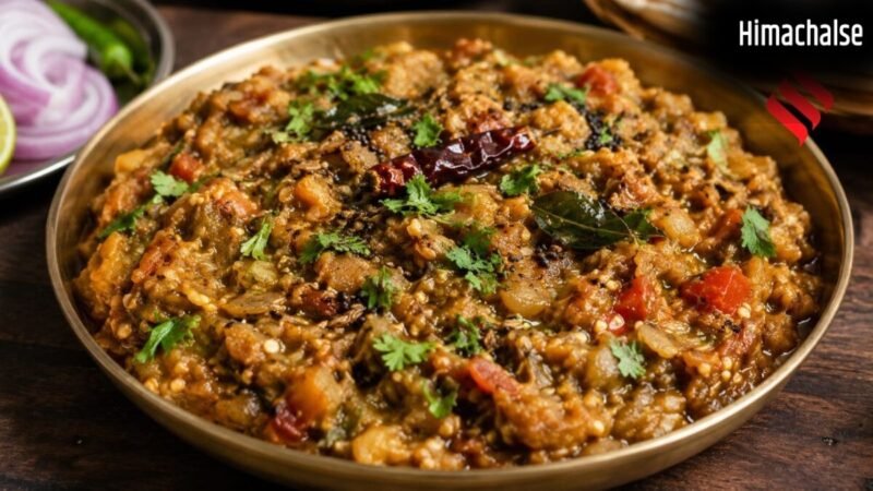 चाहते हैं थोड़ा अलग टेस्ट तो बनाएं महाराष्ट्र स्टाइल में बैंगन का भर्ता, यहां देखें स्वादिष्ट रेसिपी​