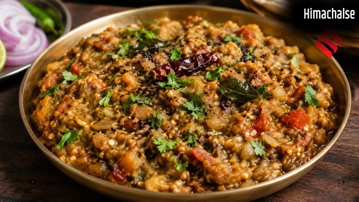 चाहते हैं थोड़ा अलग टेस्ट तो बनाएं महाराष्ट्र स्टाइल में बैंगन का भर्ता, यहां देखें स्वादिष्ट रेसिपी​