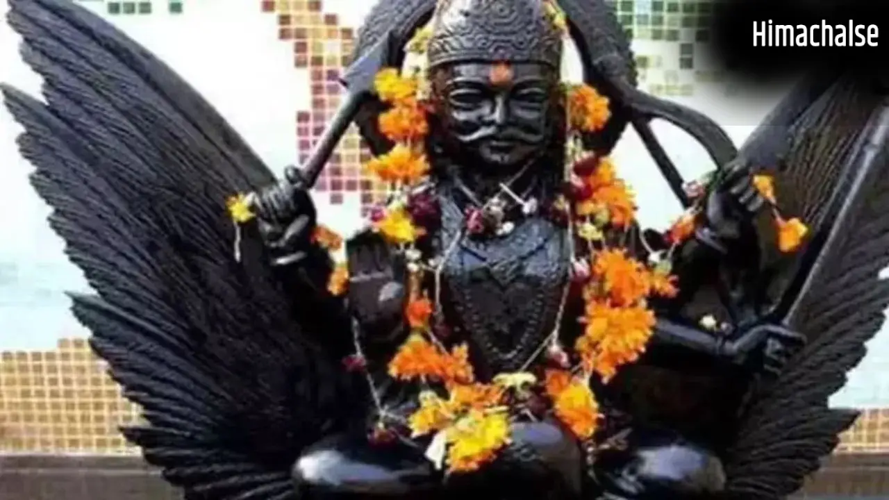 Shani Jayanti: शनि जयंती से पहले जान लें ये जरूरी नियम, घर में शनि पूजा क्यों मानी जाती है वर्जित?​
