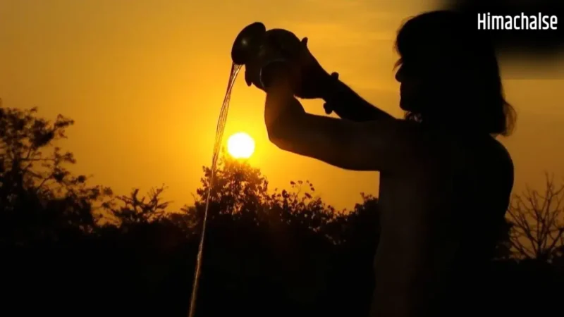 Vrishabha Sankranti: वृषभ संक्रांति में इस विधि से करेंगे पूजा, तो मिलेगा पितरों का आशीर्वाद, घर में आएगी बरकत​