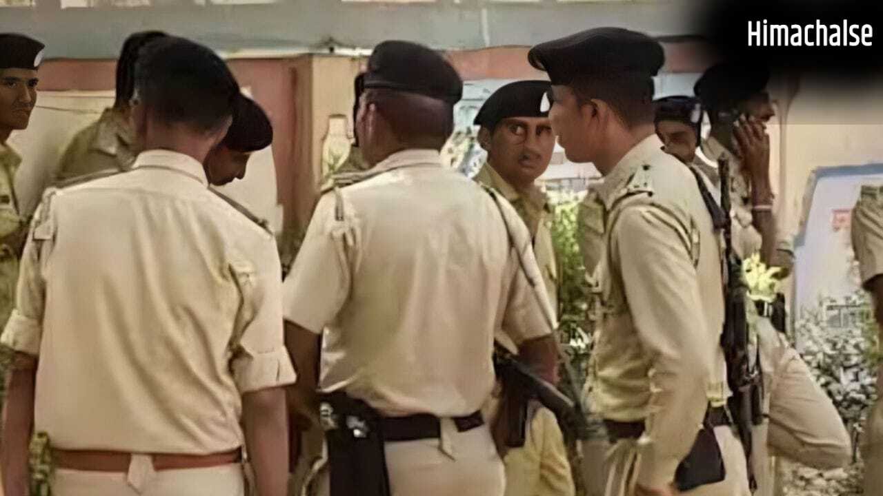 चोरी करते पकड़ा गया तो बचने के लिए मारी ईंट, भीड़ ने इतना पीटा, हो गई मौत… दिल्ली में सनससनीखेज वारदात​