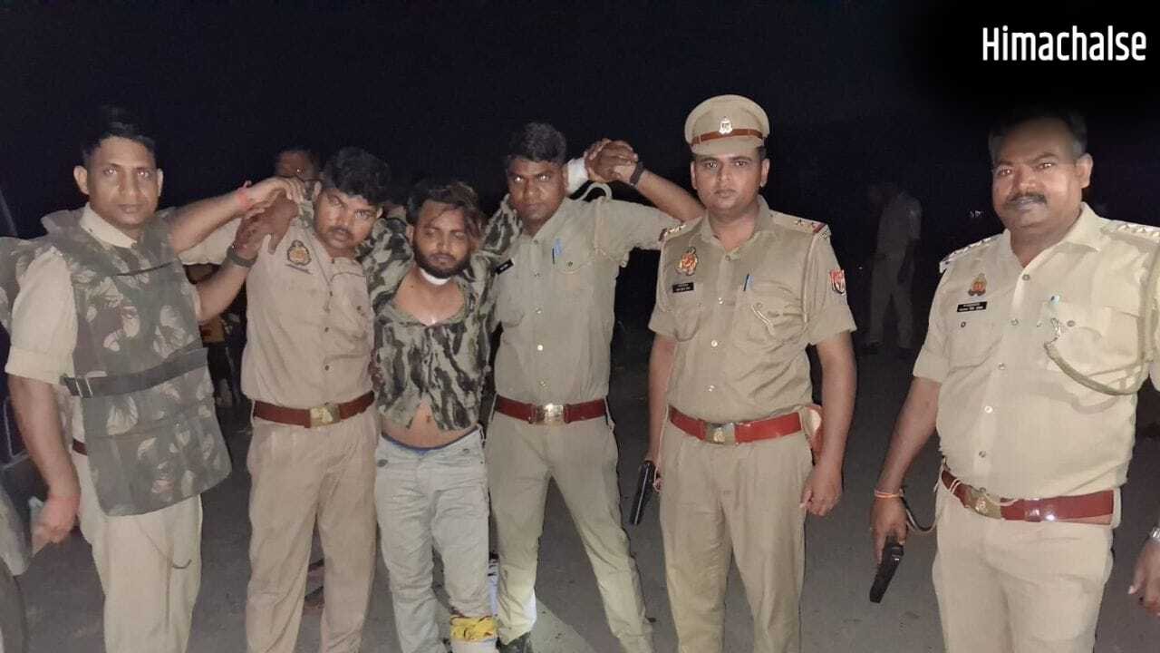 देवरिया में आधी रात को एनकाउंटर: KTM बाइक पर घूम-घूमकर महिलाओं से करते थे लूटपाट, पुलिस ने दो शातिरों को धर दबोचा