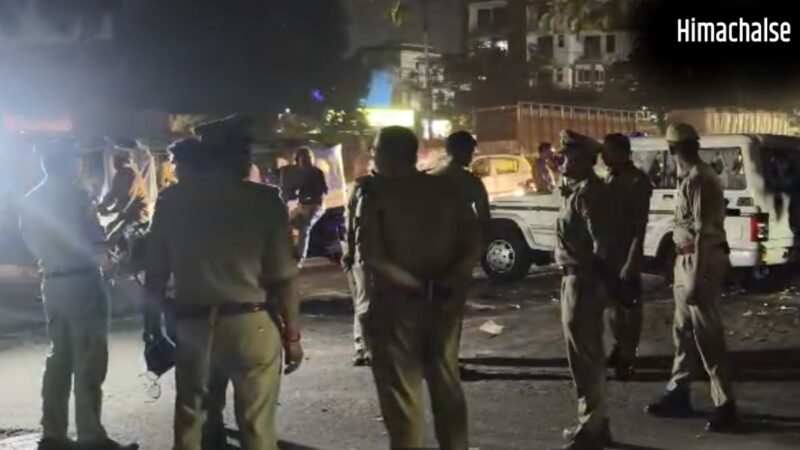 कानपुर में बीच सड़क पर चाकू और हेलमेट से जानलेवा हमला, पिता और बेटे की गई जान, डबल मर्डर से हड़कंप​