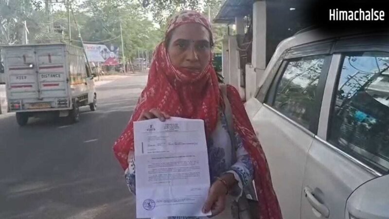 रोज कमाए सैकड़ों, आयकर नोटिस आया 15 करोड़ का… देख दंग रह गई कानपुर की महिला ई-रिक्शा चालक​