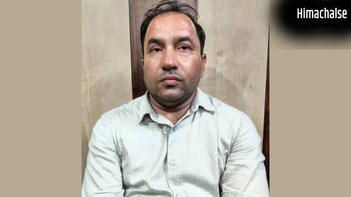 BSc छात्रा को 'डार्लिंग' कहने वाले असिस्टेंट प्रोफेसर के खिलाफ बड़ा एक्शन, लखनऊ विश्वविद्यालय ने किया सस्पेंड​