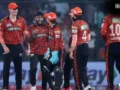 चेन्नई को हराकर शान से प्लेऑफ में पहुंची SRH, गुजरात टाइटन्स का टिकट भी पक्का, अब इन 5 टीमों के बीच होगी जंग​
