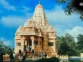 शिव मंदिर में प्रवेश करते ही भक्त बजाते हैं ताली, जानिए महादेव के आगे कब और कितनी बार बजानी चाहिए तालियां