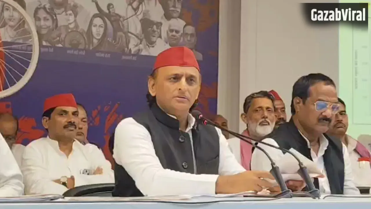 ‘इस बार BJP को घेर कर हराएंगे, जनता ने भी लिया संकल्प’, गोरखपुर में जमकर बरसे Akhilesh Yadav​