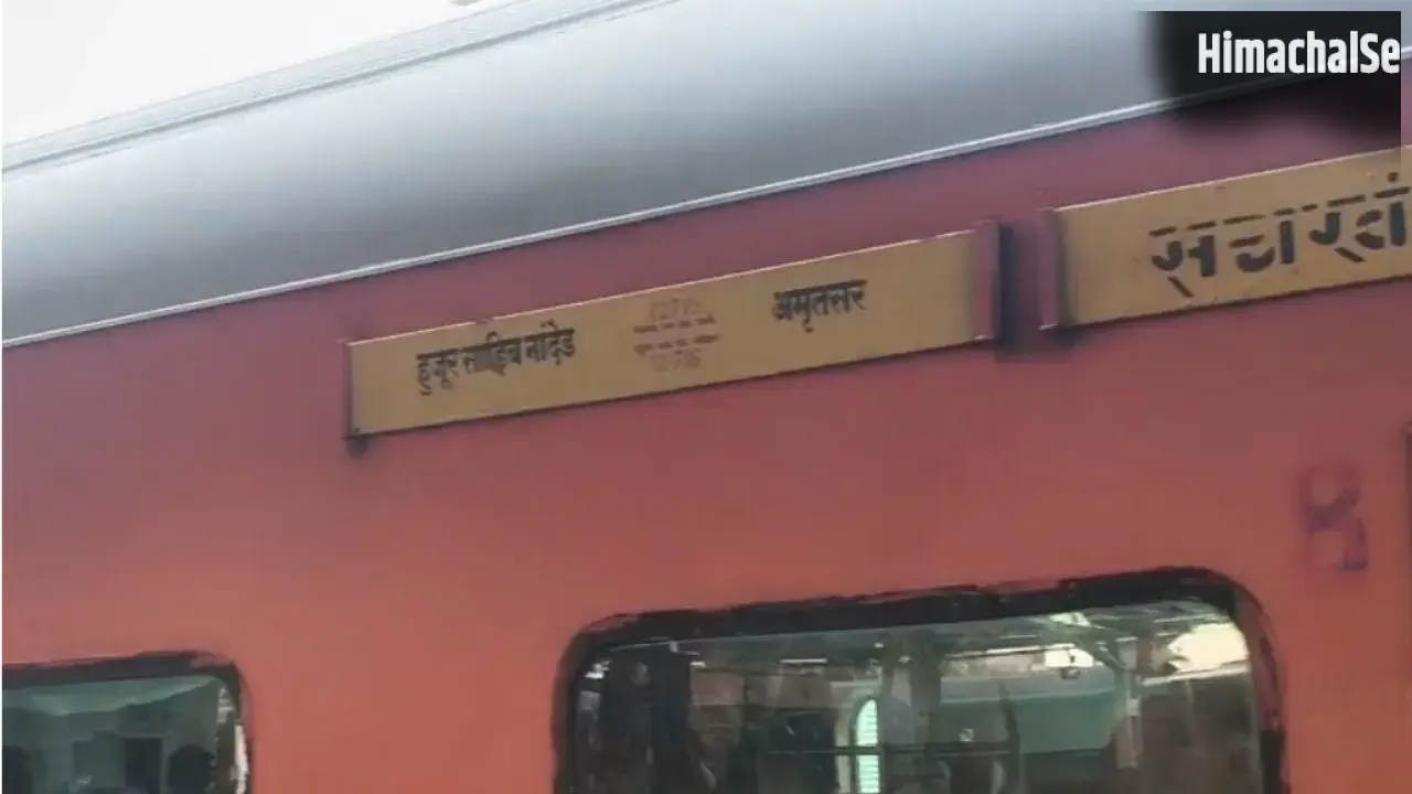 आगरा कैंट पर सचखंड एक्सप्रेस में AC हुआ फेल, यात्रियों का हंगामा; एक घंटे बाद रवाना हुई ट्रेन​