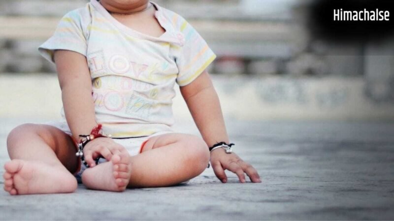 अयोध्या: खेलते हुए 6 महीने के बच्चे ने निगल लिया लौंग, गले में अटका… सांसें रुकने से मौत​