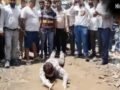 कानपुर में अनोखा प्रदर्शन… 2 साल से बदहाल है सड़क; कीचड़ में लोटकर पूर्व पार्षद ने किया विरोध​