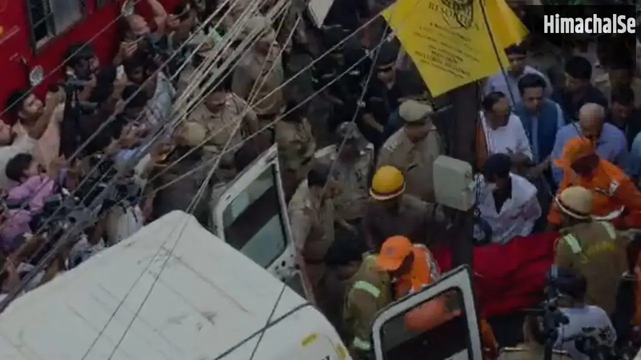 लखनऊ कोचिंग अग्निकांड में 13 लोग जिंदा जले, चारों तरफ मची चीख-पुकार, डिप्टी CM मौके पर मौजूद​