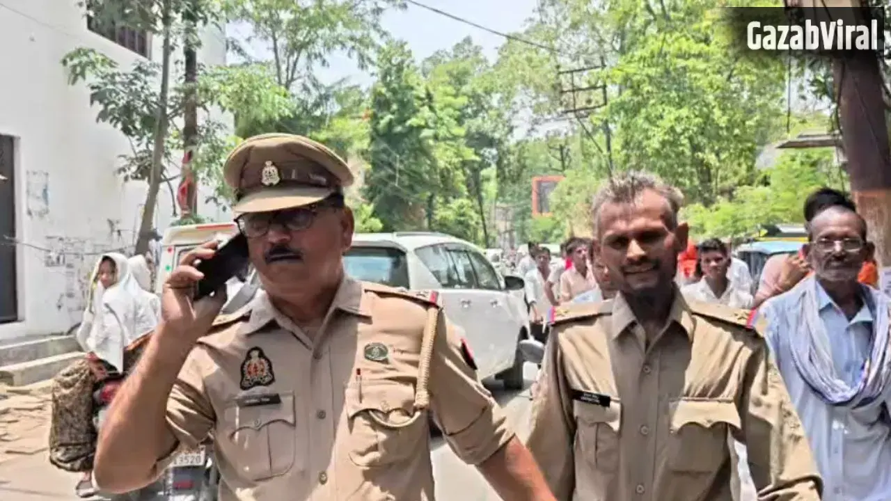 Mirzapur News: पुलिस की वर्दी पहनकर घूम रहा था फर्जी इंस्पेक्टर, पूछताछ में खुली पोल​