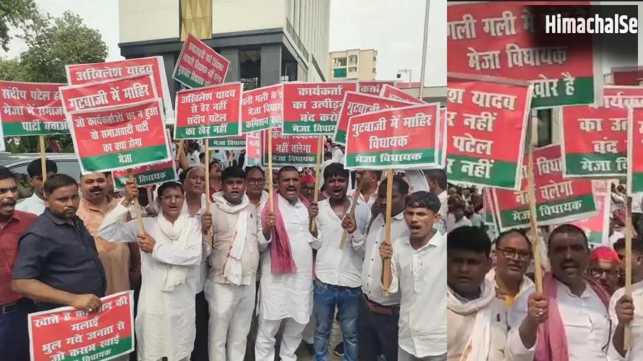 अखिलेश यादव के कार्यक्रम में सपा का ही बगावत; मेजा विधायक संदीप पटेल के खिलाफ लगे मुर्दाबाद के नारे​