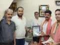 लोक निर्माण विभाग की बैठक में सीएम योगी ने दिए सख्त निर्देश, कहा- विकास कार्यों में देरी बर्दाश्त नहीं​