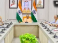 नोएडा में सीएम योगी की हाई-लेवल मीटिंग! मेरठ मंडल के लिए ₹6,568 करोड़ का मेगा प्लान, बदलेगी वेस्ट यूपी की सूरत​