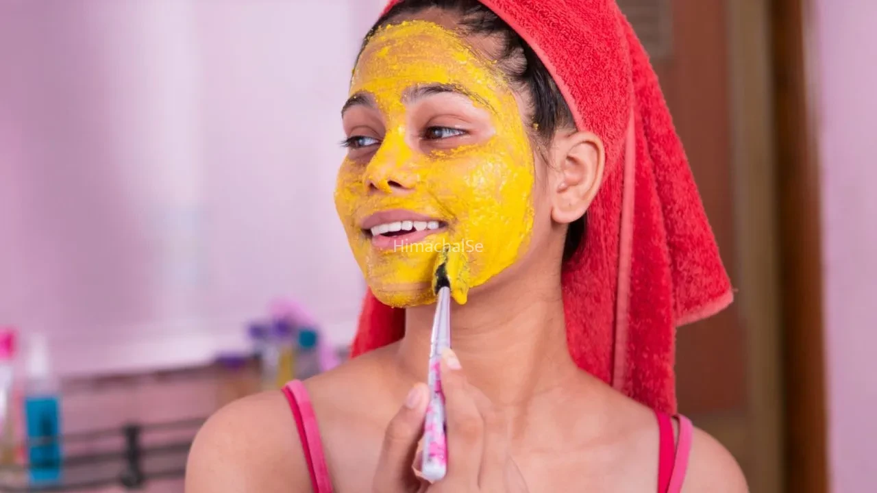 चेहरे पर चाहिए कुदरती निखार? अपनाएं दादी-नानी के बताए ये 5 देसी नुस्खे, त्वचा दिखेगी चमकदार और फ्रेश