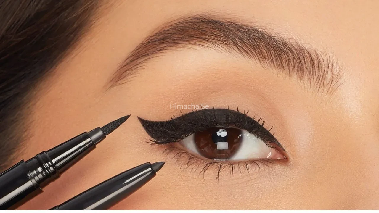 Eyeliner Tips: आई लाइनर लगाते हुए आपके भी हाथ कांपते हैं, पहली बार में लगेगा परफेक्ट, इन ट्रिक्स को करें फॉलो​