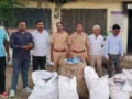 अकोला में पुलिस की बड़ी कार्रवाई, सिंधी कैंप से ढाई लाख रुपये का प्रतिबंधित गुटखा जब्त​