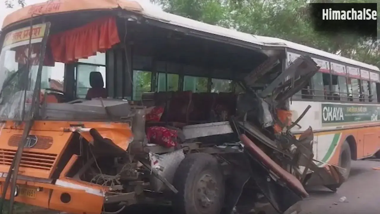 उत्तर प्रदेश के बहराइच में भीषण सड़क हादसा! ट्रक और बस में टक्कर के बाद मची चीख-पुकार, 1 की मौत, 11 लोग घायल