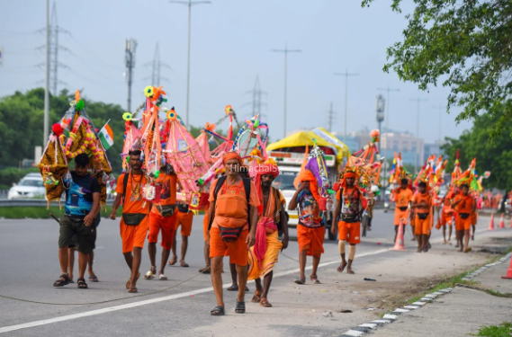 कांवड़ मार्ग पर नहीं मिलेगा नॉनवेज, होटल-ढाबों में प्याज-लहसुन के इस्तेमाल पर भी रोक​