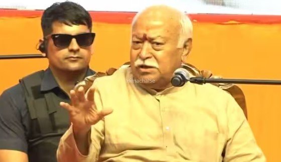 LGBTQ+ समुदाय समाज का हिस्सा है और उन्हें सम्मान मिलना चाहिए​