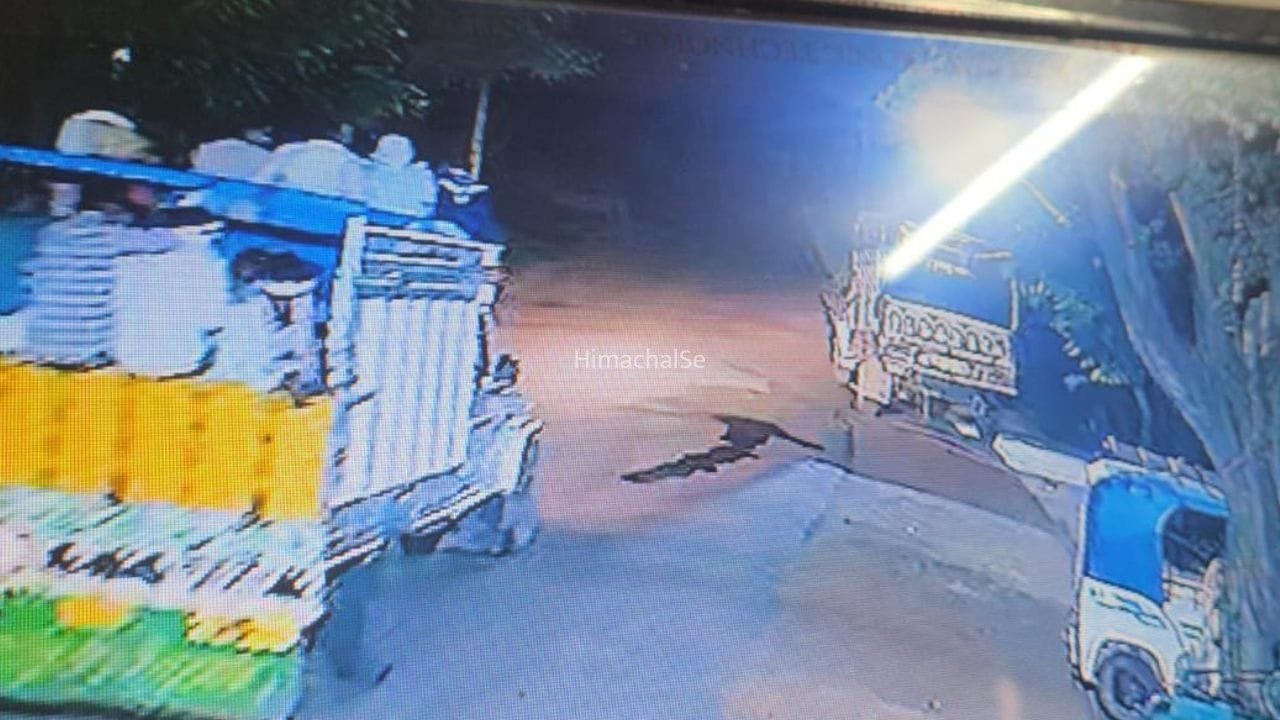 नरवर किले से तोप चुराकर जमीन में गाड़ी! शातिर गिरोह का पर्दाफाश, MP-राजस्थान पुलिस का एक्शन​
