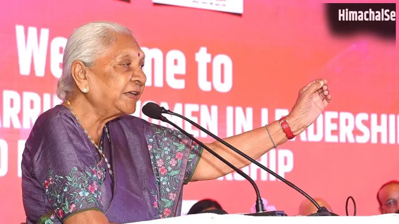 पढ़ाई के दौरान लड़कियां प्रेग्नेंट हो जाती हैं…सरकार पर आती है जिम्मेदारी, UP की राज्यपाल ने क्यों कहा ऐसा?​