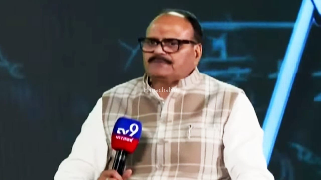 ‘सपा अपने नाम पर वोट मांगने से कतरा रही…’ ब्रजेश पाठक का अखिलेश यादव के PDA पर हमला