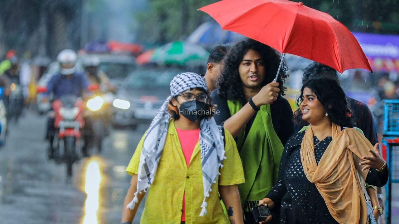 21 राज्यों में बारिश का अलर्ट… मध्य प्रदेश-महाराष्ट्र में बाढ़ का खतरा; कैसा रहेगा आज दिल्ली, UP और उत्तराखंड का मौसम?​