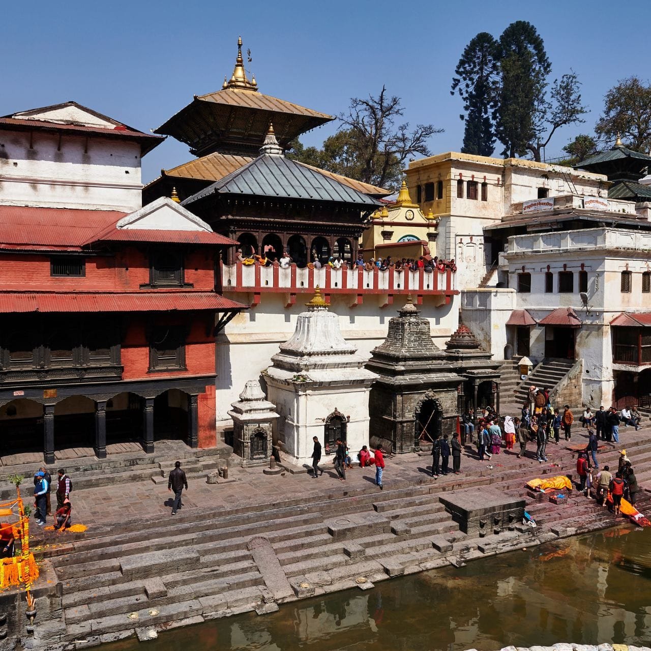 Sawan 2026: भारत ही नहीं विदेश में मौजूद हैं भगवान शिव के प्रसिद्ध मंदिर, देखें तस्वीरें​