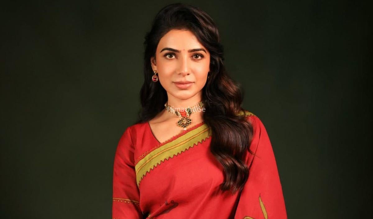 मुंबई इवेंट में Baby Bump फ्लॉन्ट करती नजर आईं Samantha Ruth Prabhu, पैपराजी को दिए पोज​