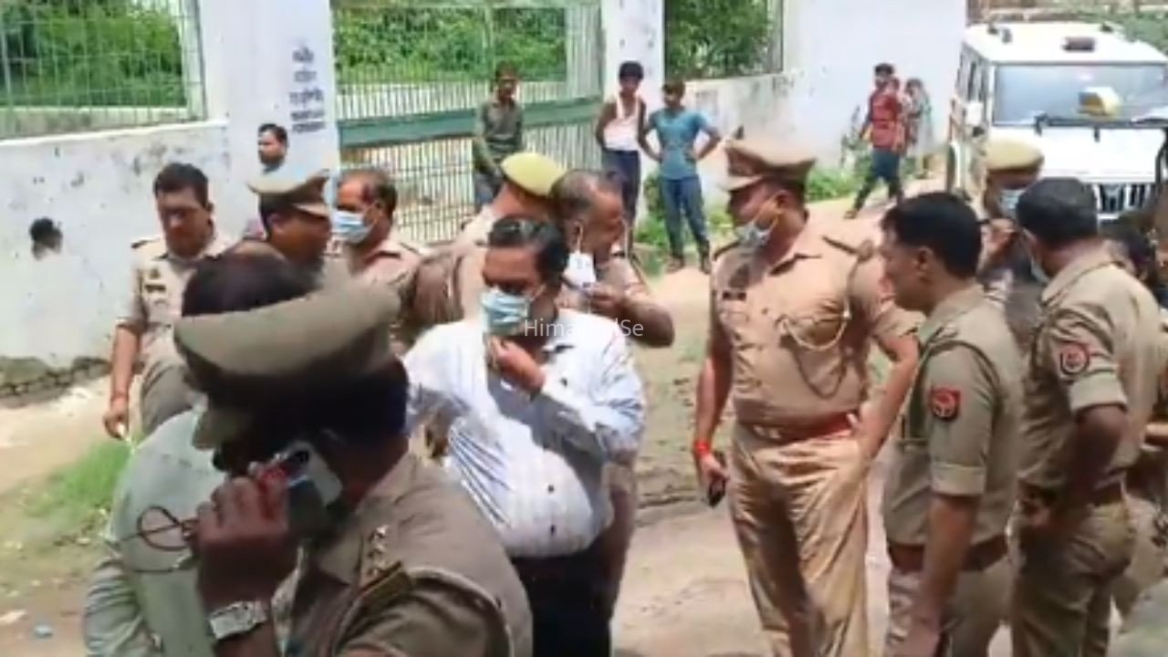 रात में चीखें​​ सुनी,​​ अगले​​ दिन मौत की मिली खबर… अब 52 दिन बाद क्यों कब्र से बाहर निकाला गया 16 वर्षीय बच्ची का शव?