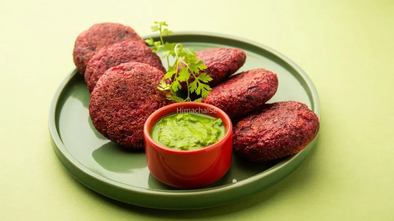 Crispy Carrot-Beetroot Cutlet: सब्जियां खाने में नखरे करता है बच्चा? बनाएं संजीव कपूर की आसान रेसिपी​