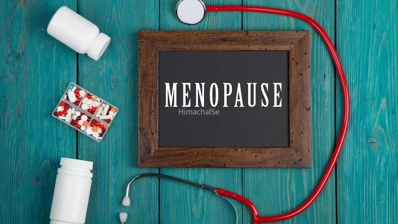 Menopause Symptoms: मेनोपॉज से कितने साल पहले शुरू हो सकते हैं लक्षण? जानें कितने समय तक रहती है परेशानी​