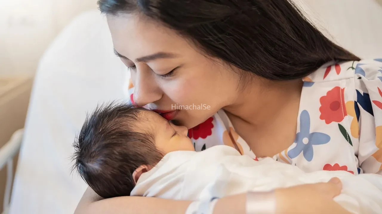 Breastfeeding Guide: ब्रेस्टफीडिंग के दौरान सही नर्सिंग ब्रा कैसे चुनें? जानें आराम और सपोर्ट के जरूरी टिप्स​
