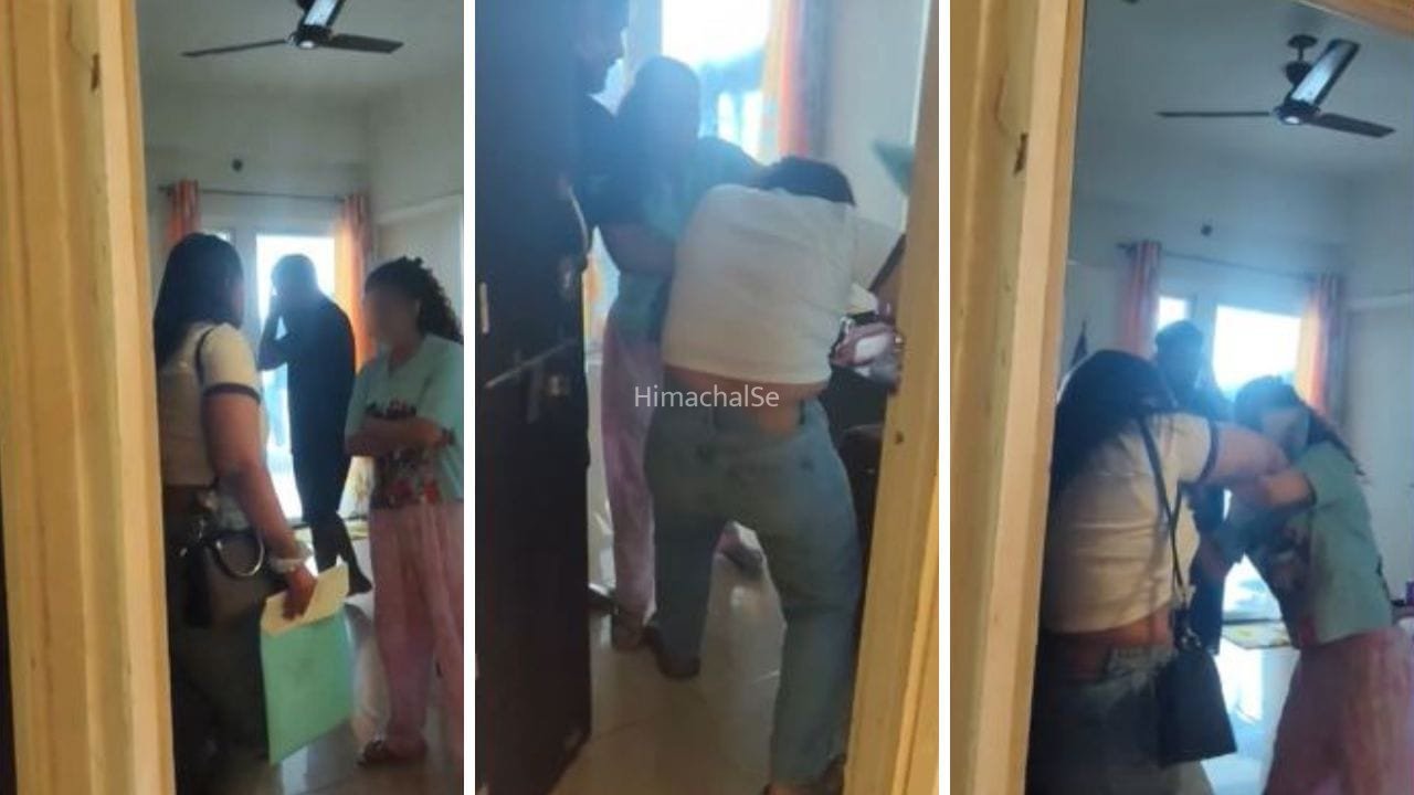 नोएडा की हाईराइज सोसाइटी में ‘पति-पत्नी और वो’ का ड्रामा… दो महिलाएं आपस में भिड़ी, जमकर चले लात-घूंसे, ये था मामला​