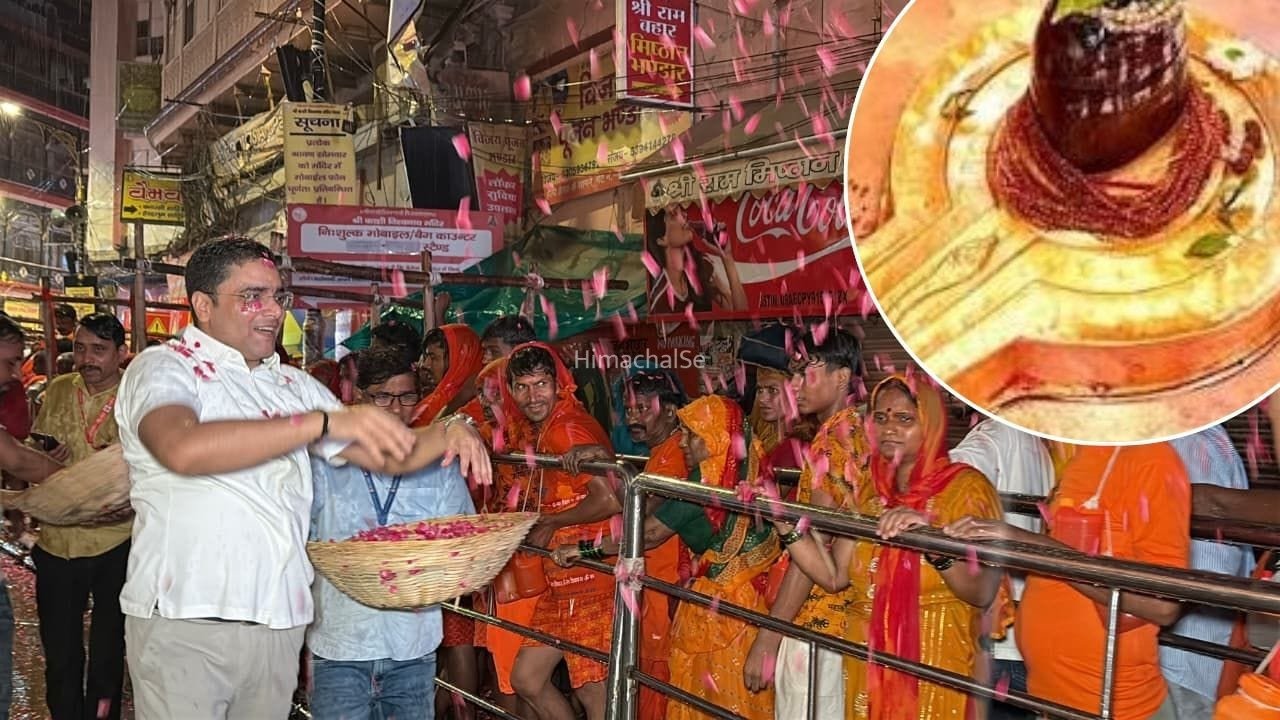 बाबा विश्वनाथ का भव्य कीर्तिमान! सावन के 20 दिनों में 56 लाख भक्तों ने किया जलाभिषेक, सोमनाथ-देवघर और मल्लिकार्जुन भी छूटे पीछे​