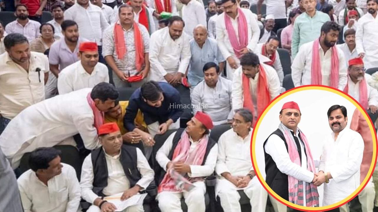 सपा की पहचान बना अखिलेश यादव का खास गमछा, ऐसे हुआ है तैयार, बाराबंकी के बुनकर ने बताई पूरी कहानी
