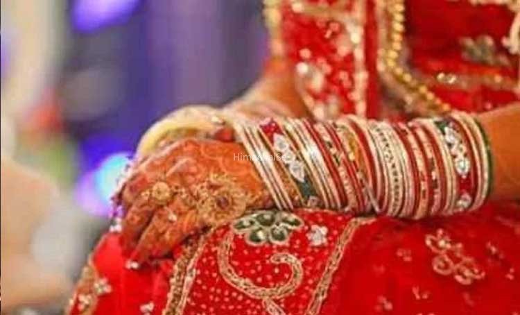पत्नी की इस गंदी आदत के बारे में शादी के बाद चला पता तो पति ने उठाया ऐसा कदम कि सन्न रह गया परिवार