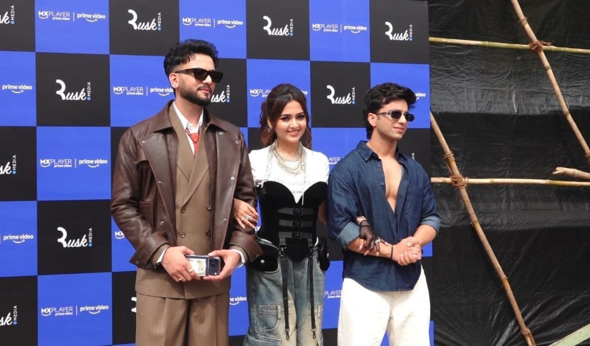 मेरे खिलाफ गैंगअप कर लिया, Tejasswi Prakash और Aarush Bhola पर भड़के Elvish Yadav​