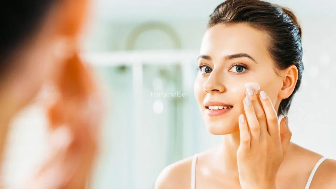 Festival Skincare Tips: त्योहार से पहले ऐसे करें स्किन को तैयार, बिना मेकअप ही चेहरे पर आएगा नेचुरल ग्लो​