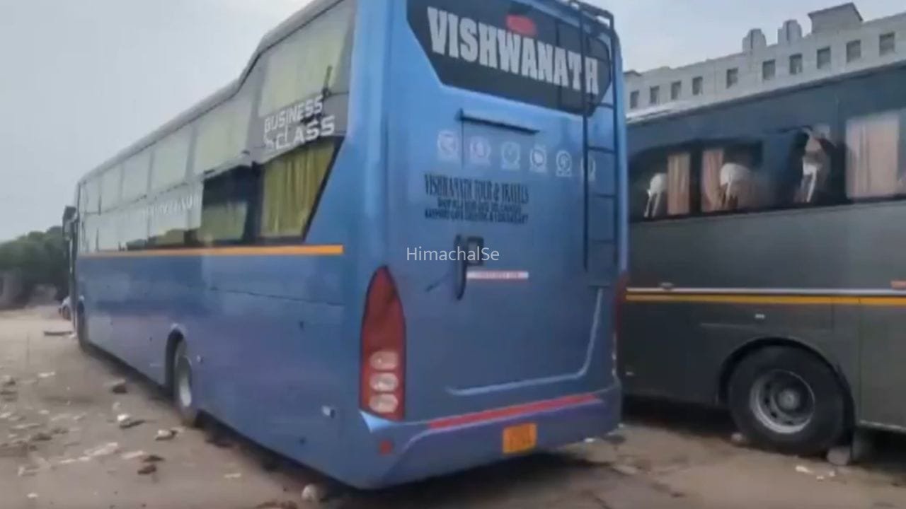 चलती बस में नाबालिग से गैंगरेप: ग्रेटर नोएडा की वारदात में फिरोजाबाद कनेक्शन, क्या बोला गाड़ी का मालिक?​