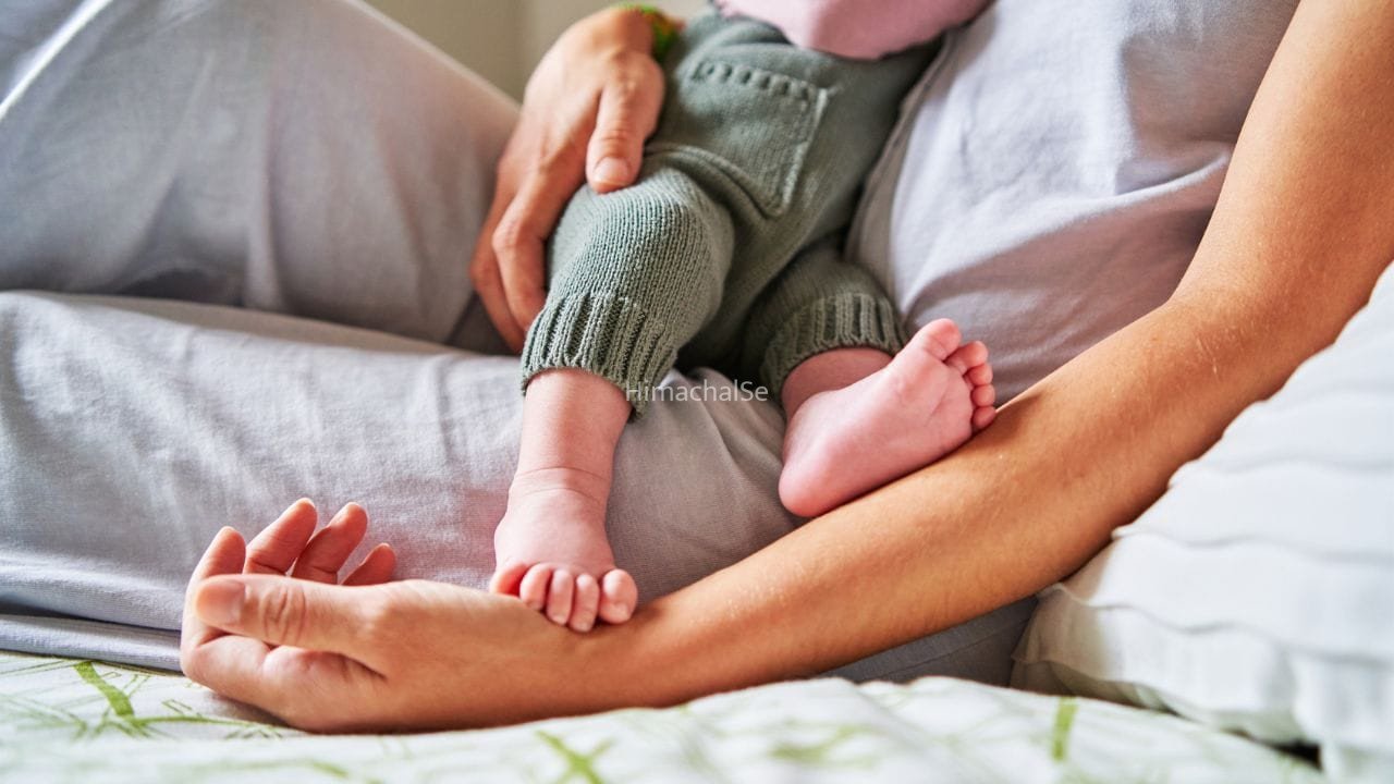 बच्चे के लिए क्यों जरूरी है मां का दूध? इससे जुड़ी ये बातें नहीं जानते होंगे आप!​