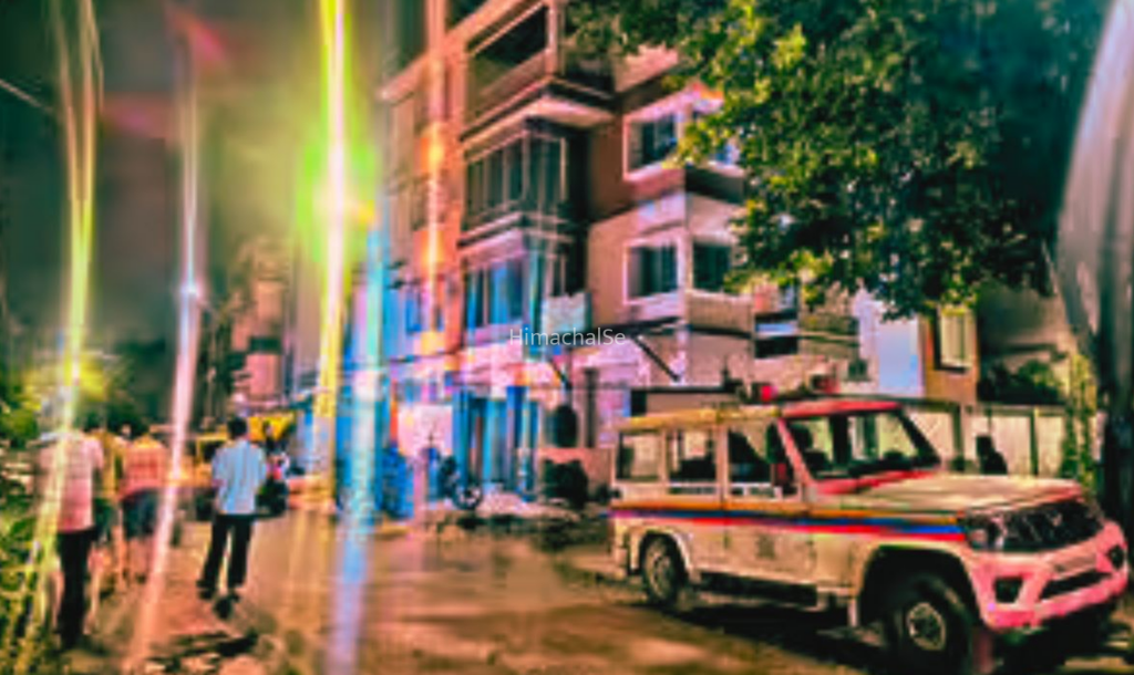 ​​​’मुझसे शादी करोगी…’ गुलाब के फूलों से सजाया कमरा, गर्लफ्रेंड को बुलाया और कर दिया कांड; पीछे से आ गया दोस्त और बुलानी पड़ गई पुलिस​​​​