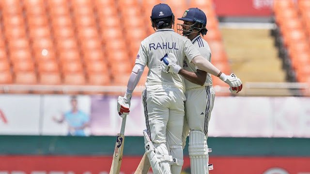 IND vs SL: टीम इंडिया की बढ़ीं मुश्किलें! जसप्रीत बुमराह के बाद अब एक और खिलाड़ी के फिटनेस पर संकट​