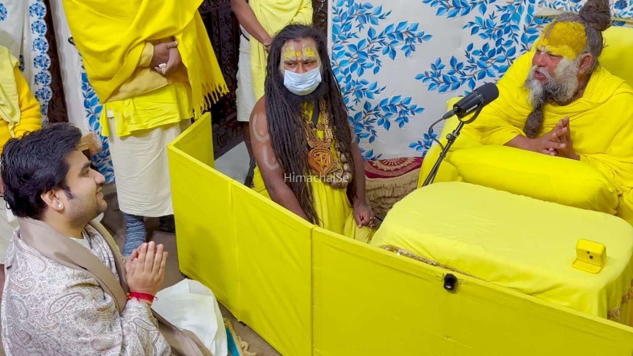 ऑफिस में छुट्टी के लिए झूठ बोलना पाप है या नहीं? प्रेमानंद महाराज से जानिए जवाब