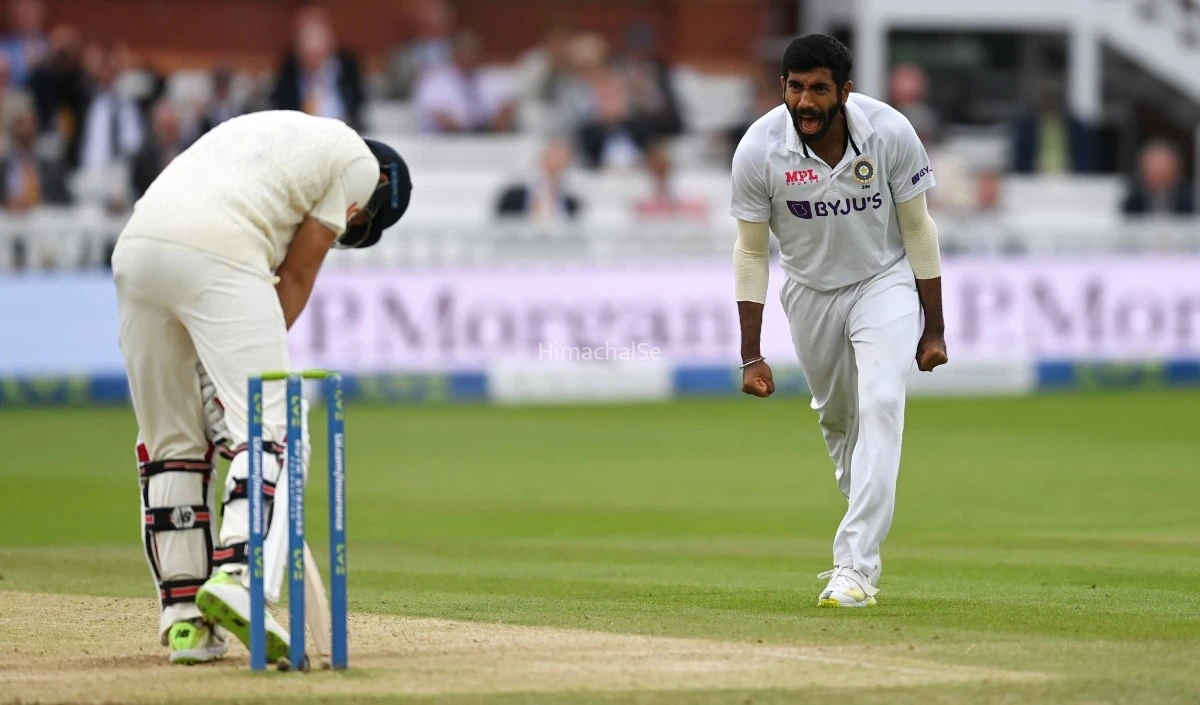 Jasprit Bumrah की Knee Injury ने बढ़ाई Team India की टेंशन, Sri Lanka के खिलाफ गेंदबाजी आक्रमण पड़ेगा कमजोर