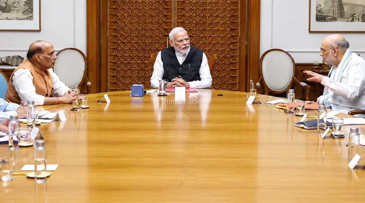 बैठक खत्म हुई तो मंत्रियों को थमाया गया सीलबंद लिफाफा! किसी को नहीं थी भनक, अब सामने आई अंदर की पूरी कहानी ने चौंकाया​​​​