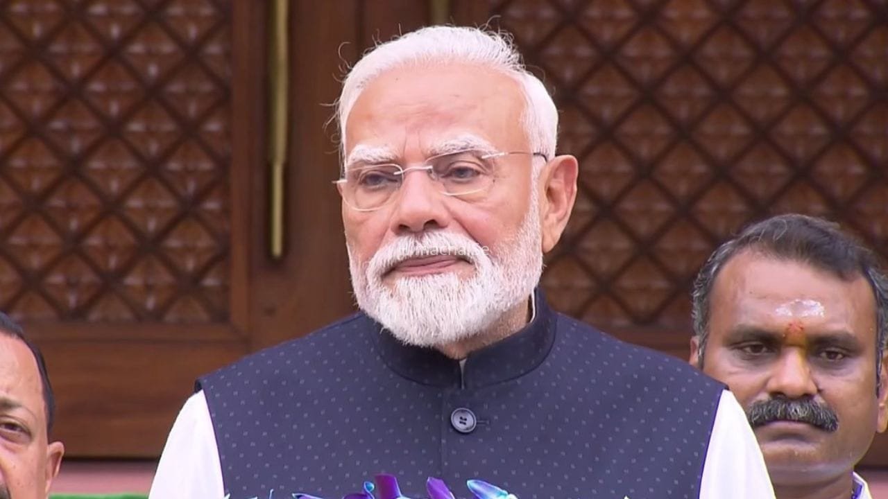 ₹30,000 करोड़ के प्रोजेक्ट्स पर PM मोदी का कड़ा निर्देश: रफ्तार और क्वालिटी से समझौता नहीं​